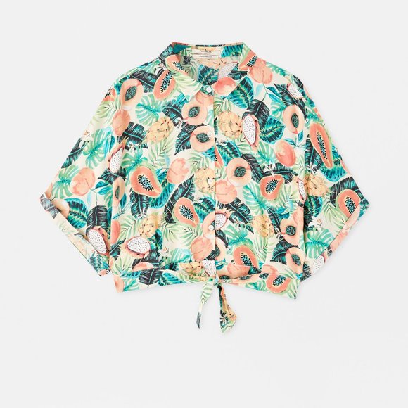 Pull&Bear Tops - Size- L-XL, Pull & Bear printed crop shirt for women